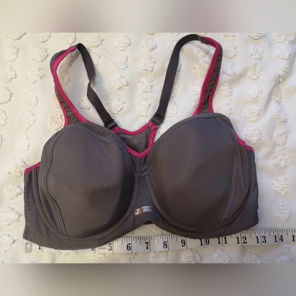 Triumph Triaction 38C Underwire Padded Gray and Pink Sports Bra